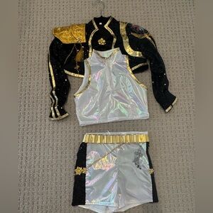 Kpop demon hunters Rumi Golden Costume Size 8/9